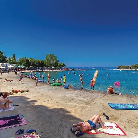 公寓 Gorgeous Apartment In Punat With Swimming Pool