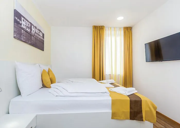 2 Bedroom Awesome In 公寓