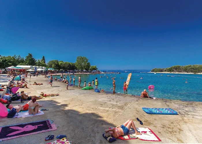 아파트 2 Bedroom Awesome In