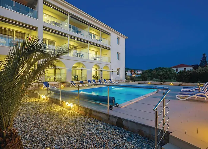 Apartman 2 Bedroom Awesome In *